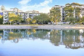 Отель Excellsior Apartments  Мулулаба